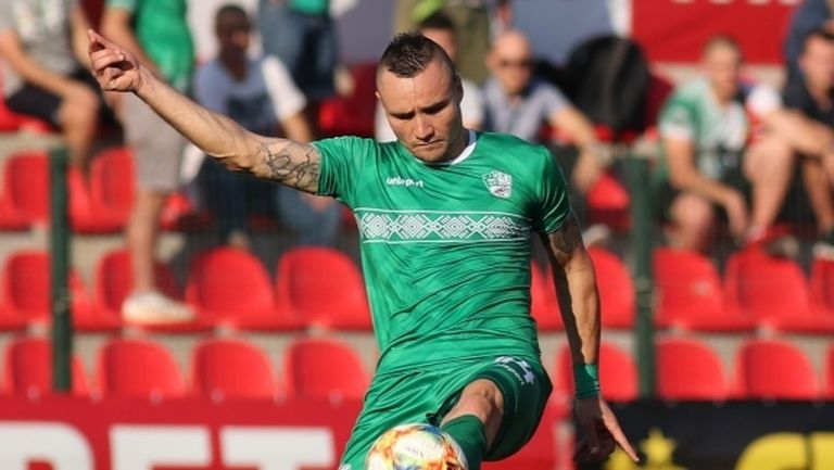 Два отбора от efbet Лига в битка за Виктор Генев