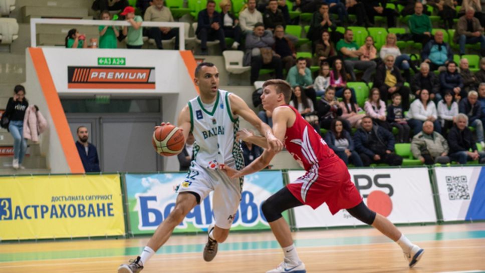 Михайло Секулович претърпя успешна операция на рамото