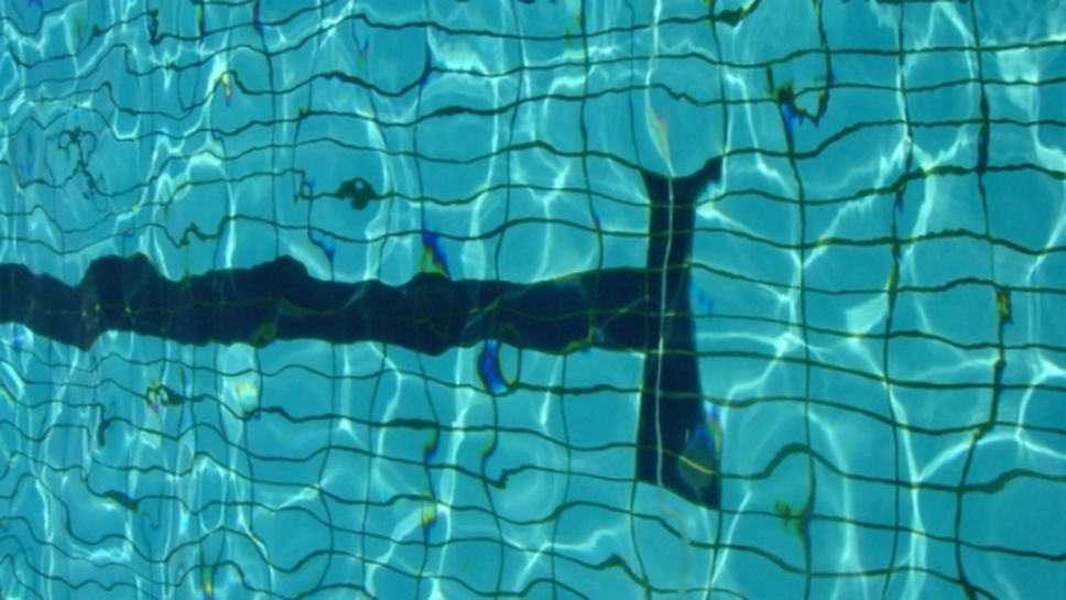 Засега от плувците ще тренират само проектоолимпийците