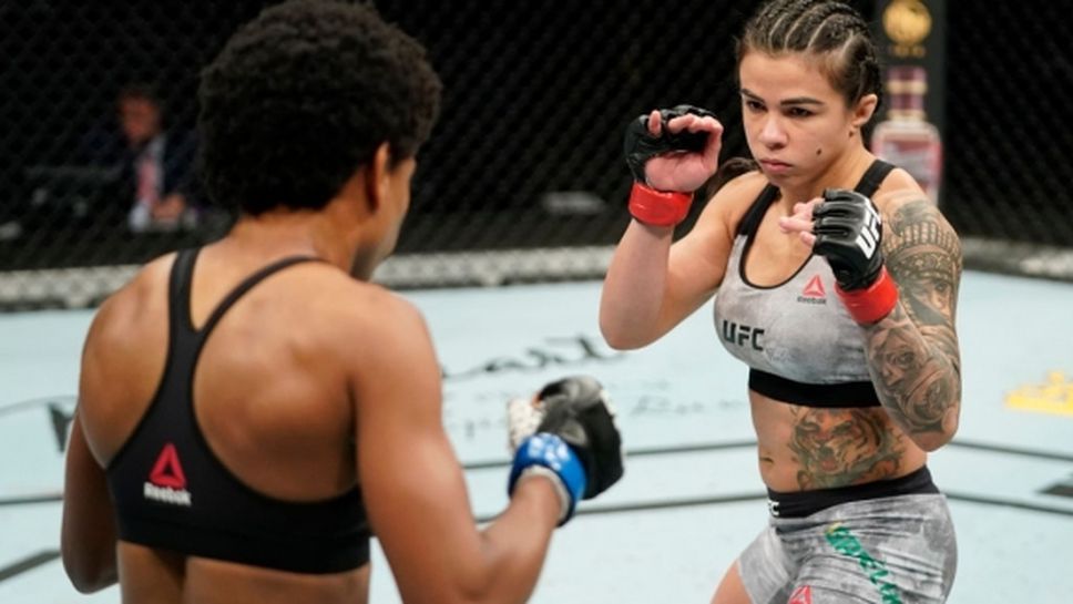 Женската битка на галавечерта на UFC определено не разочарова