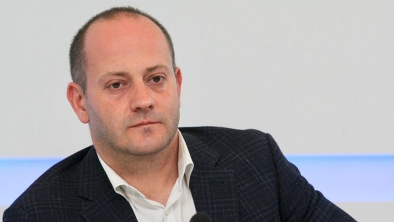 Евродепутат също помогнал на Левски