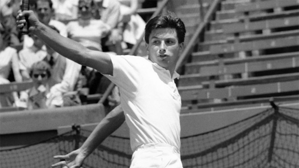 Почина легенда на австралийския тенис с четири титли от "Големия шлем"