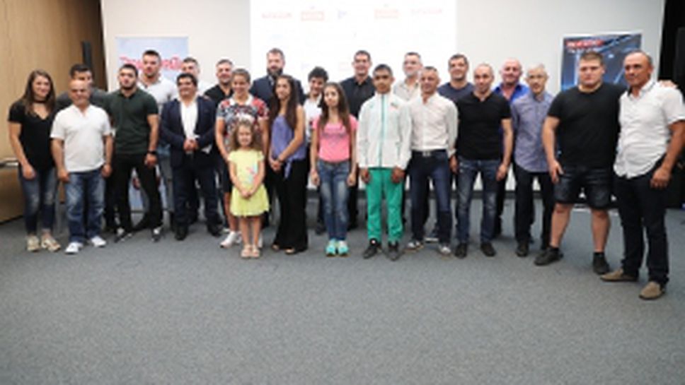 "Литекс Комерс" наградиха медалистите ни по борба