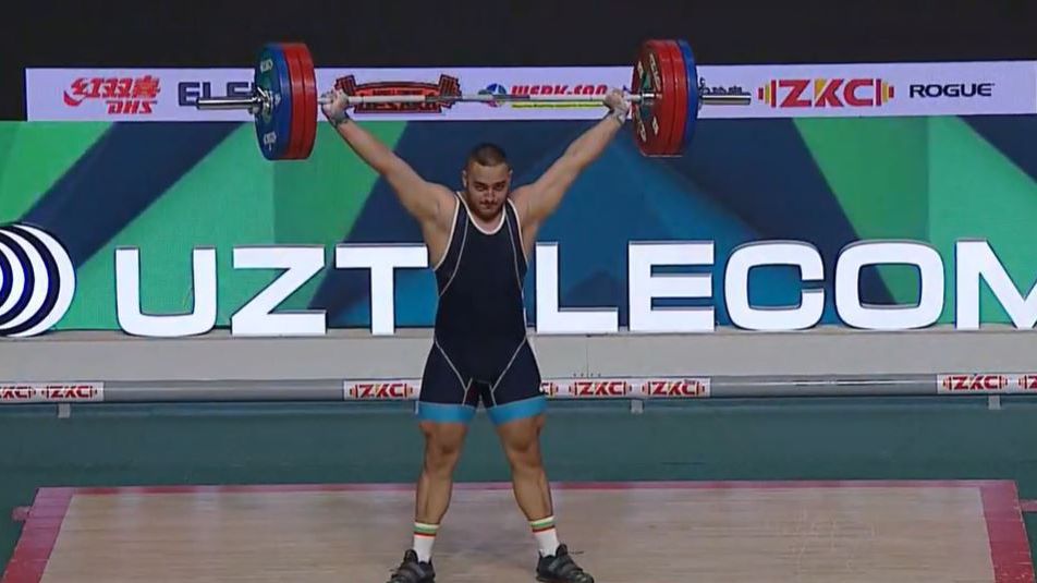 България със световен сребърен медалист на щанги при младежите