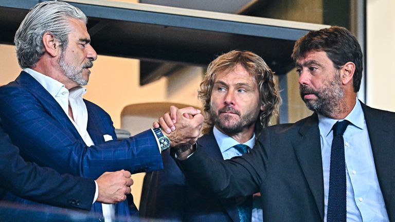 Ювентус постигна споразумение с футболните власти в Италия и ще