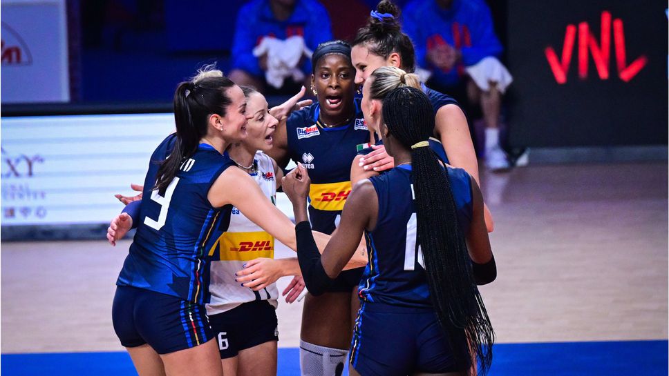 Италия отнесе Доминиканската република в Лигата