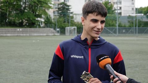Виктор Добрев от Септември U16 спечели наградата на „Лигата на талантите“ за най-красив гол на месец април