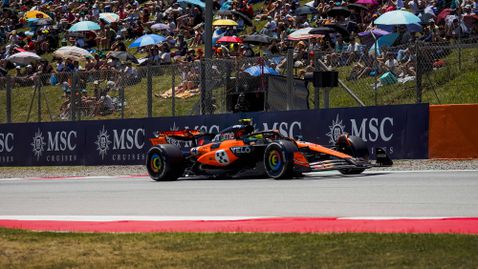  Ландо Норис зададе темпото на старта на уикенда в Испания 