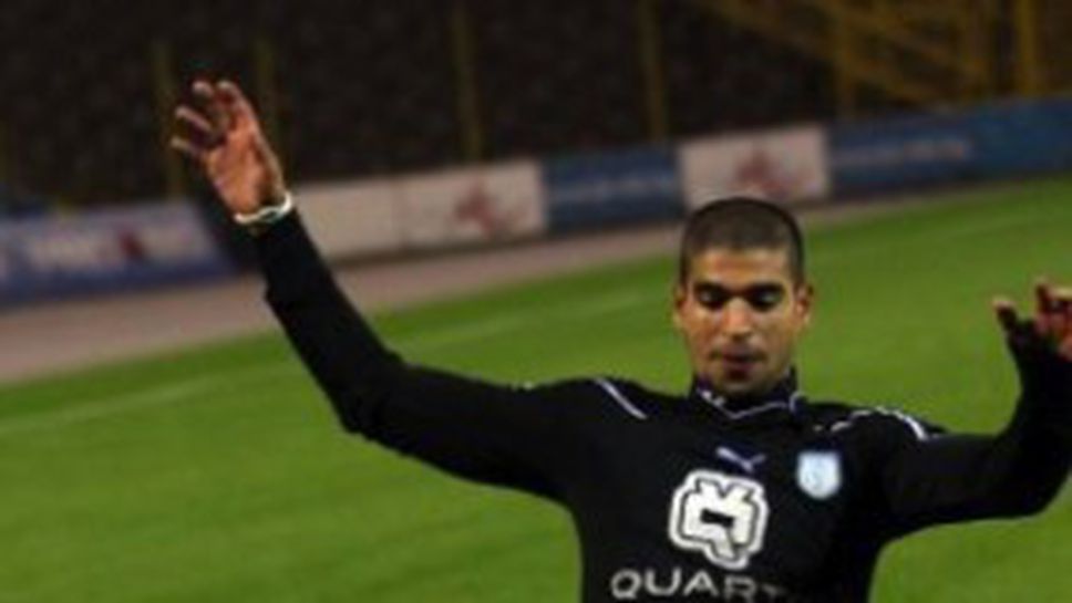 Енис Хайри се предлага на Левски