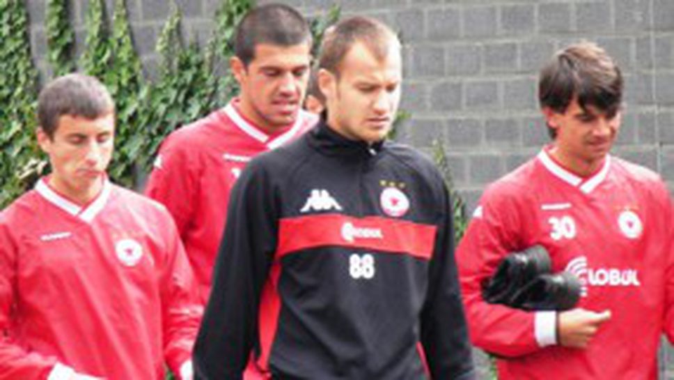 Втори шанс за младите в ЦСКА - целият мач в Sportal.bg