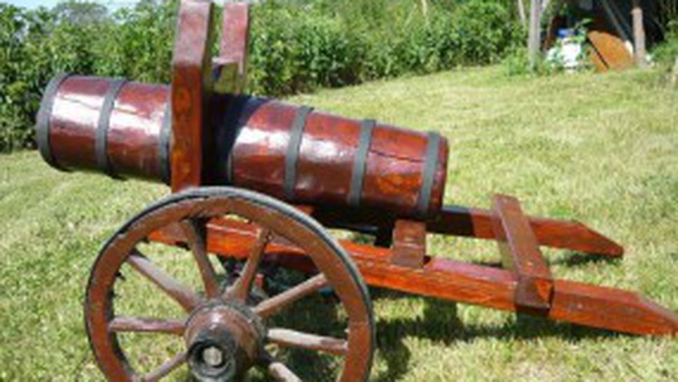 Гонзо, героите от вчера и сини фенове гърмят с черешово топче на "Герена" след инфарктния успех в Европа