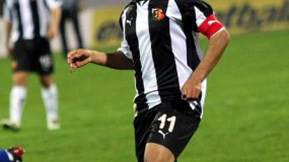 Даксон отново е играч на Локо Пловдив