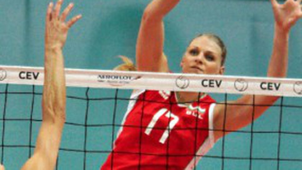 Филипова: Трябва да бием Холандия и Испания на Евро 2011