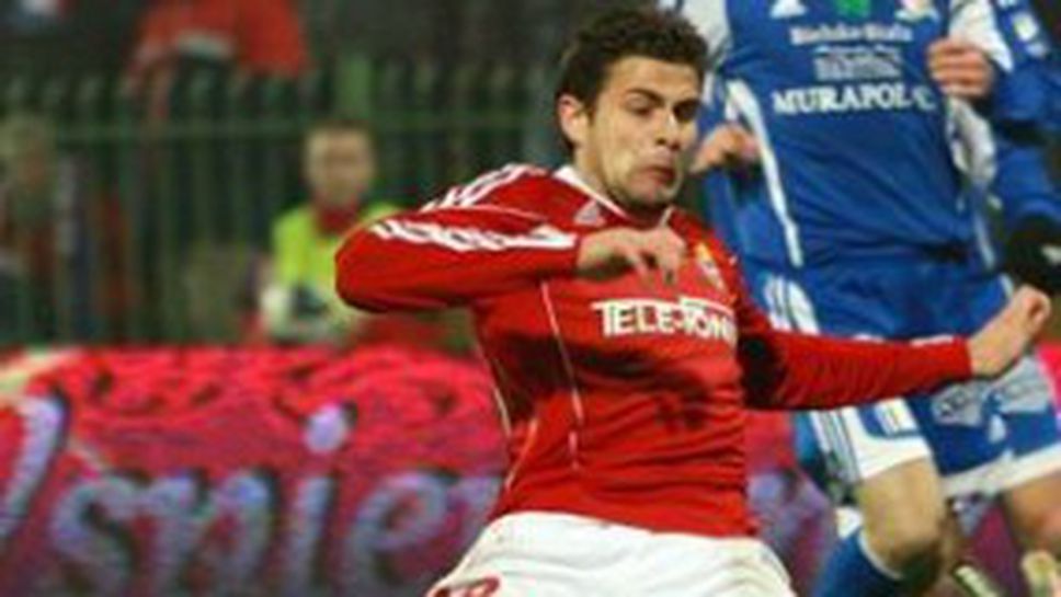 Генков с 9 минути игра при ново равенство на Висла