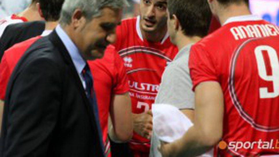 Нов българин в щаба на волейболните ни национали