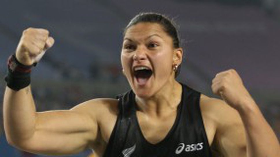 Валери Адамс със злато и рекорд на световните първенства