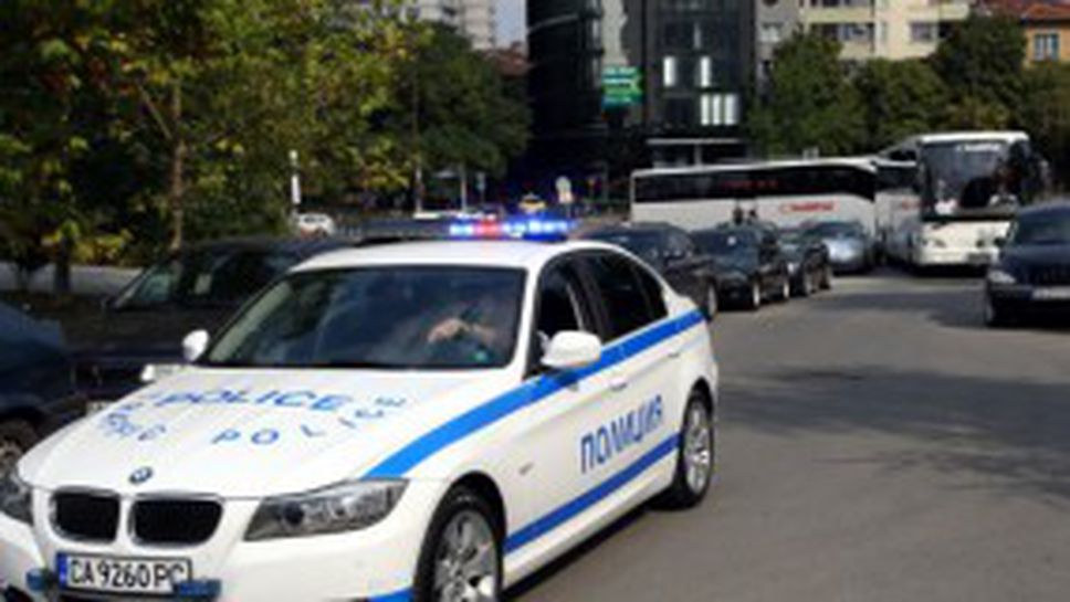 Зверски мерки за сигурността на Англия - ето как пазят Рууни и компания (видео+галерия)