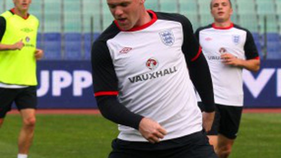 Причината за убийствената форма на Рууни е… новата му коса