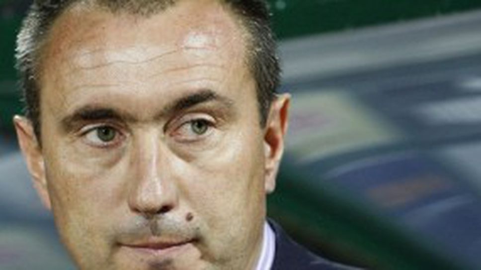 "Independent": Смяната на Стоилов с Матеус не помогна на България, Бербатов липсва