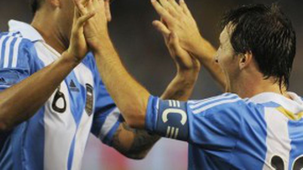 Меси омагьоса с футбол и Бангладеш, отнесе много ритници (видео)