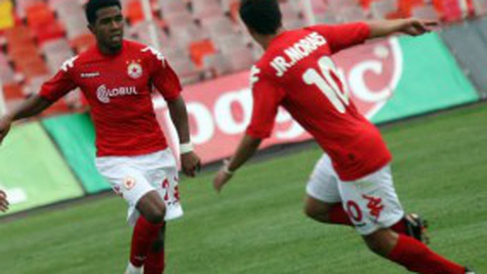 Раздават автомобили в ЦСКА