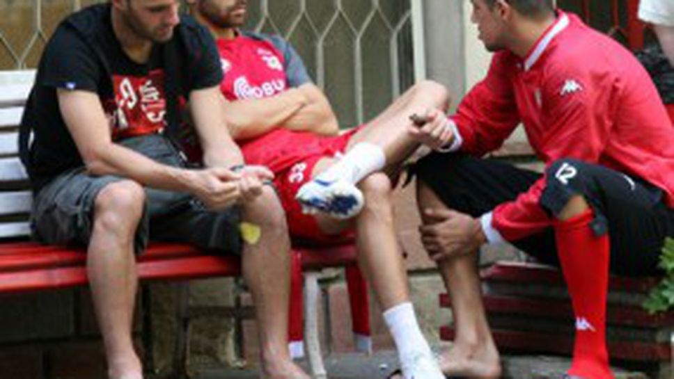 Берое атакува ЦСКА с проститутки