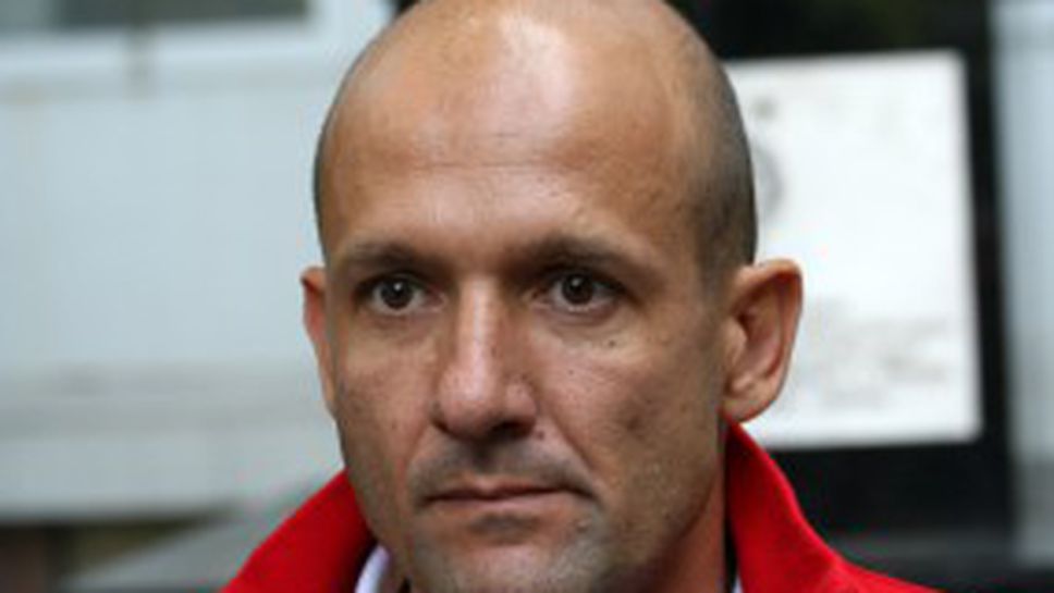 Радуканов: Играчите разбират - и в Барса, и в Реал звездите чакат шанса си (видео)