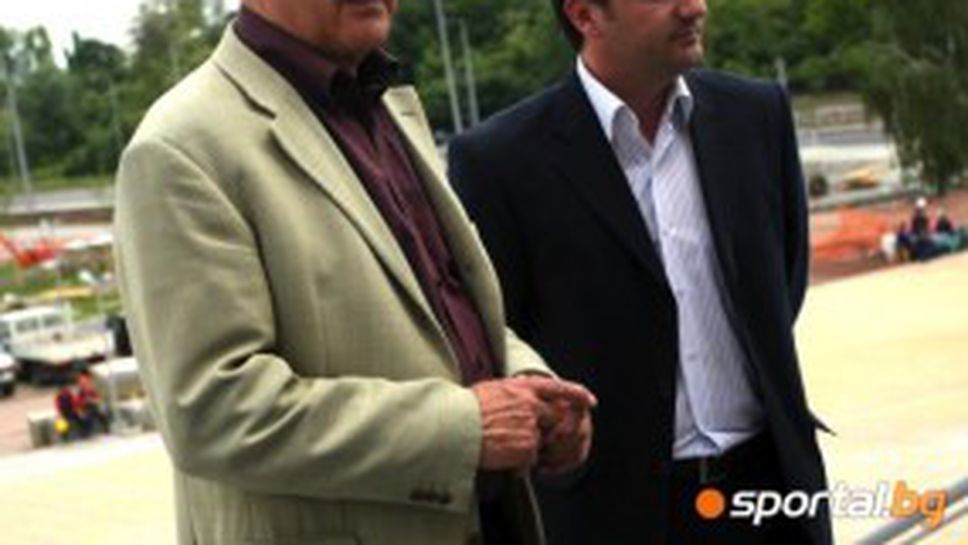 Данчо Лазаров: Не може играч да плюе треньора (ВИДЕО)