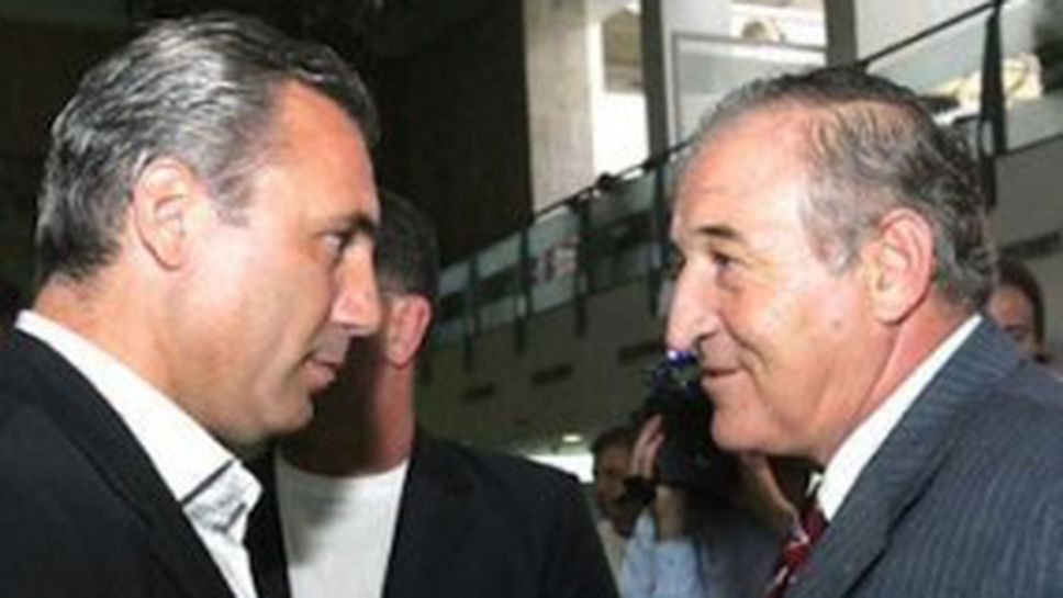 Пената предложи да се вдигне паметник на Стоичков