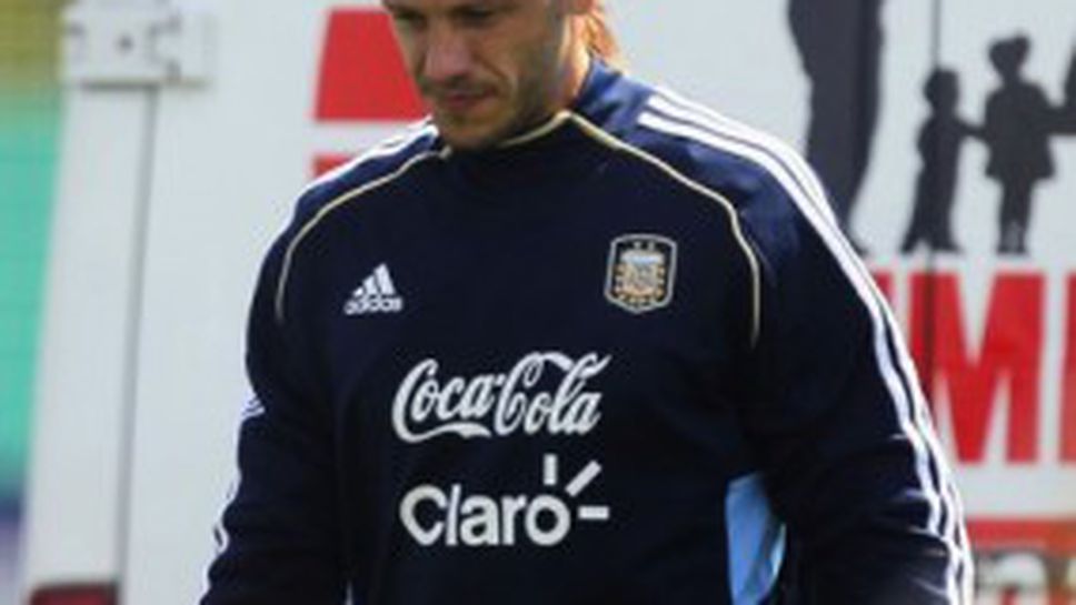 Демикелис с травма в главата след тренировка на Аржентина