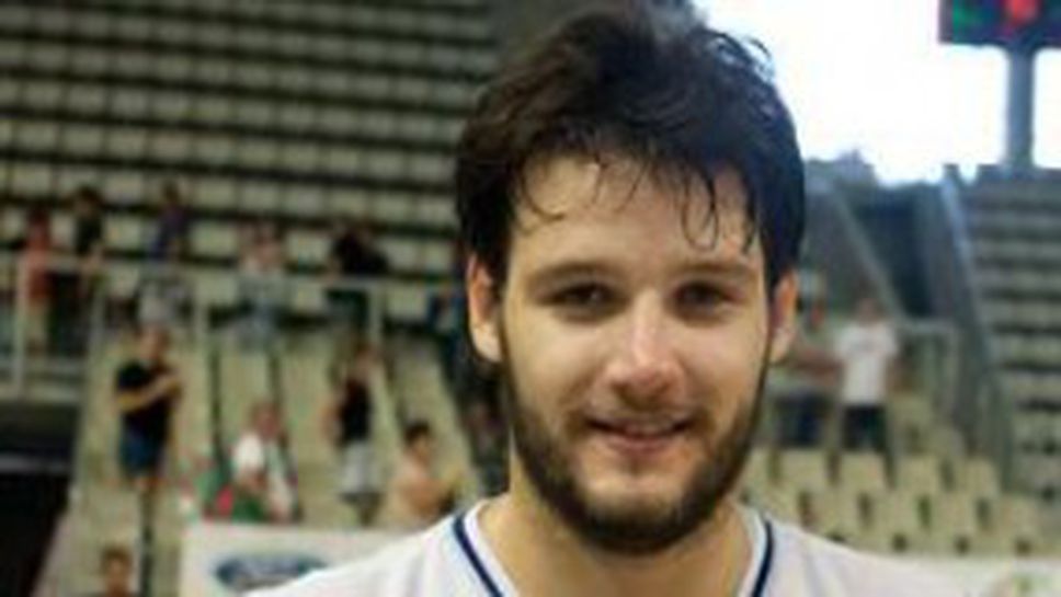 Калоян Иванов със страхотна игра при успех на Аликанте