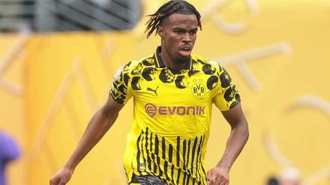 Борусия (Дортмунд) ще задържи преотстъпен от Челси до края на Световното клубно първенство