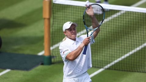 Томова избегна Остапенко във втория кръг