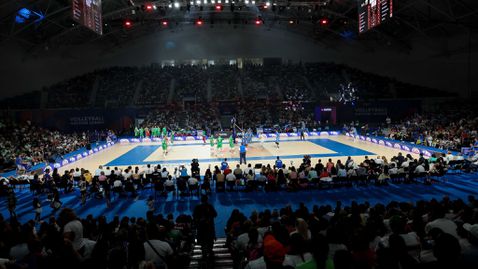 Нефтохимик приема Левски София за финал №2 в "Арена Бургас"