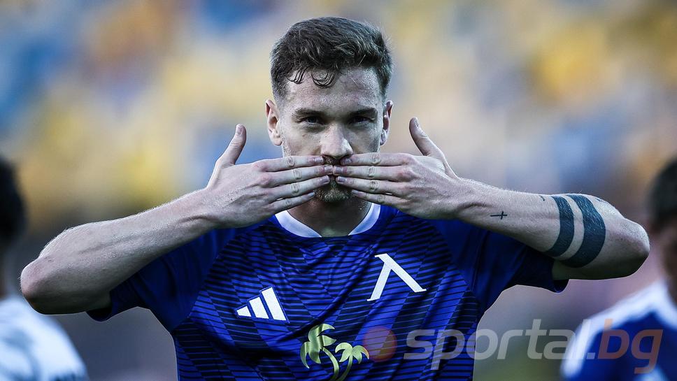 Левски 5:0 Радник (Сурдулица), мечтано начало за Сержиньо