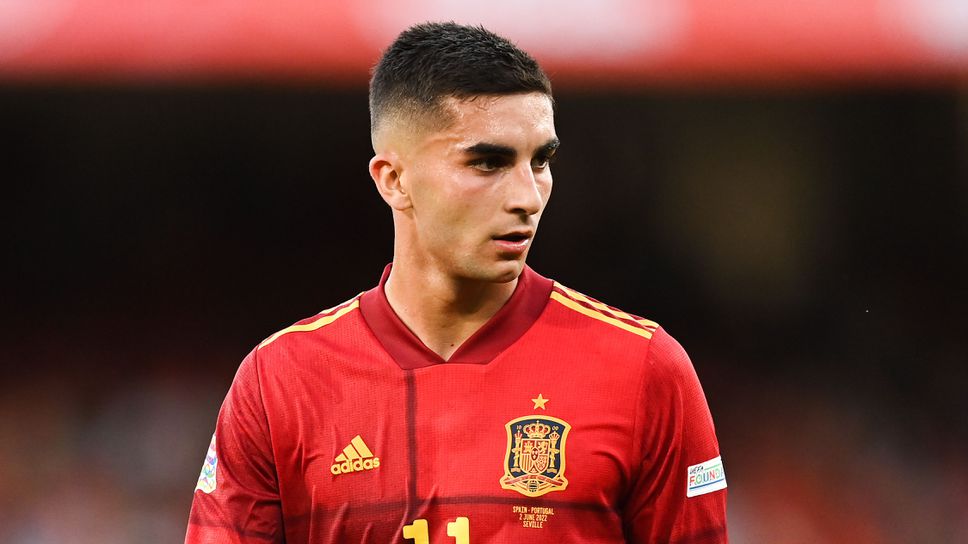 Феран Торес ще пропусне пета контрола на Барселона за това лято