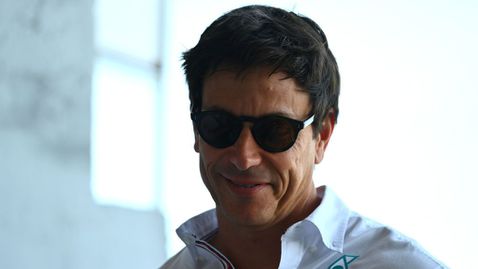  Волф не изключва късмет за купата, в случай че Ръсел завоюва в Унгария 