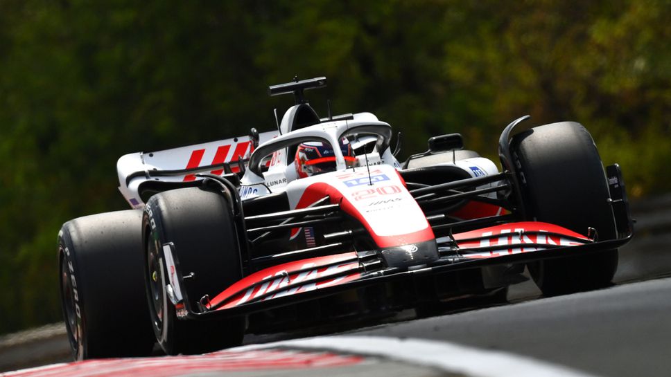 Магнусен: Проблеми с баланса скриха прогреса на Хаас