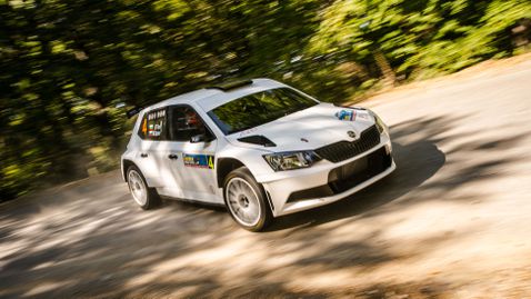  Българските екипажи отпред в рали „ Борско - Браничевски “ след първия спортен ден 