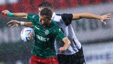  Ботев (Враца) се раздели с умел нападател 