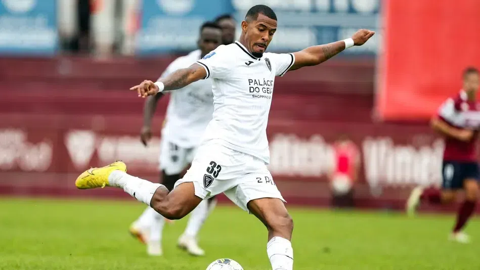 Левски прави последен опит за бразилец