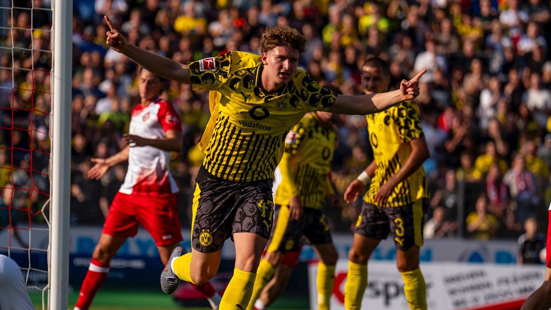 Борусия (Дортмунд) се позабавлява с аматьори в първата си контрола