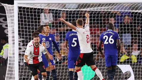  Саутхамптън обърна Челси за по-малко от едно полувреме и им нанесе втора загуба 