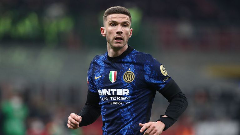 Байер Леверкузен е започнал преговори с Интер за привличането на