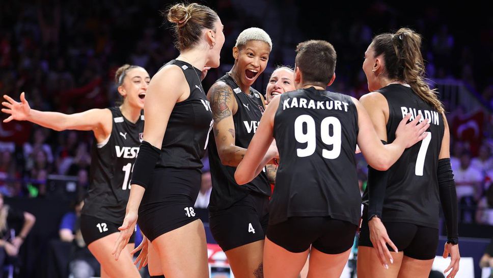 Турция удари Полша и е на полуфинал на ЕвроВолей 2023