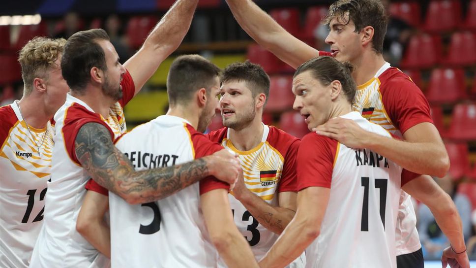 Германия започна без проблеми срещу Естония