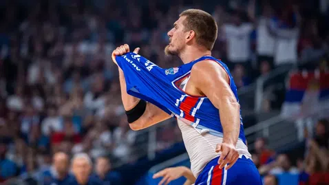 Сърбия прекърши Латвия след чудовищен мач на Йокич