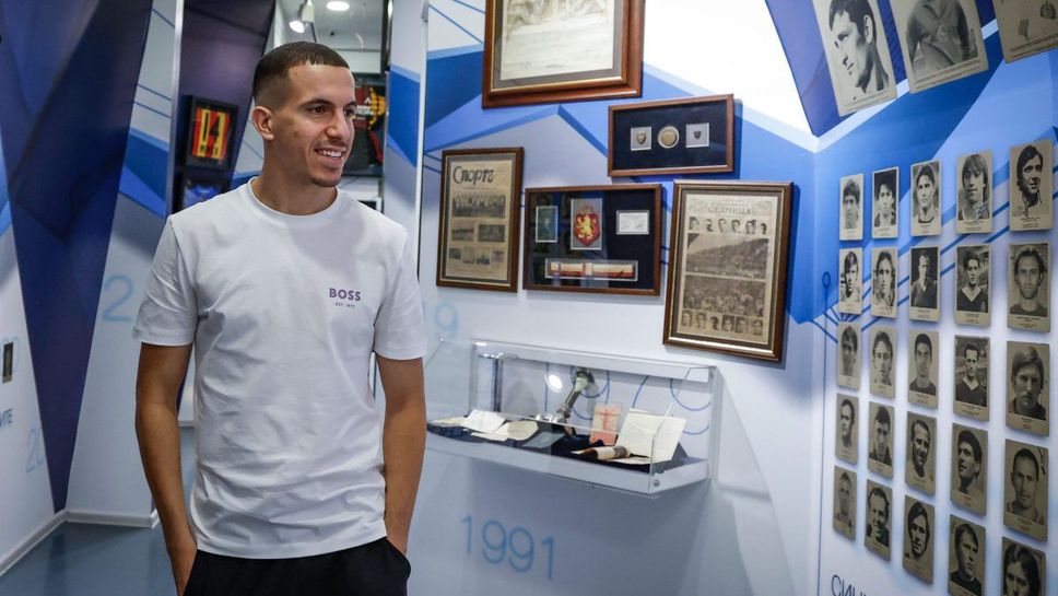 Левски тренира без 8 от деветте си национали, Рилдо и Бурас се раздвижиха във фитнеса