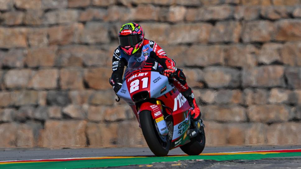 Алонсо Лопес с първа победа в Moto2 от старта на 2024 насам след доминация в Арагон