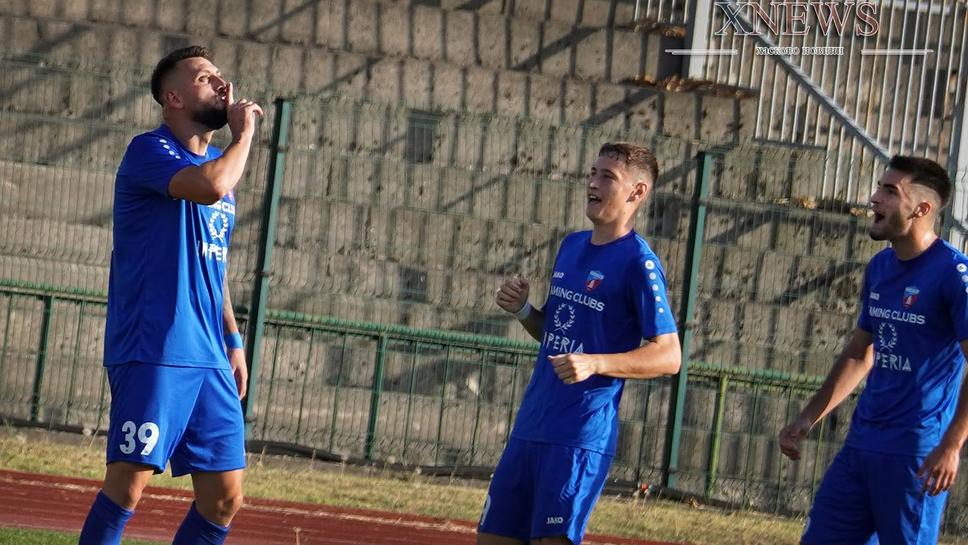 Бивш играч попари ОФК Хасково